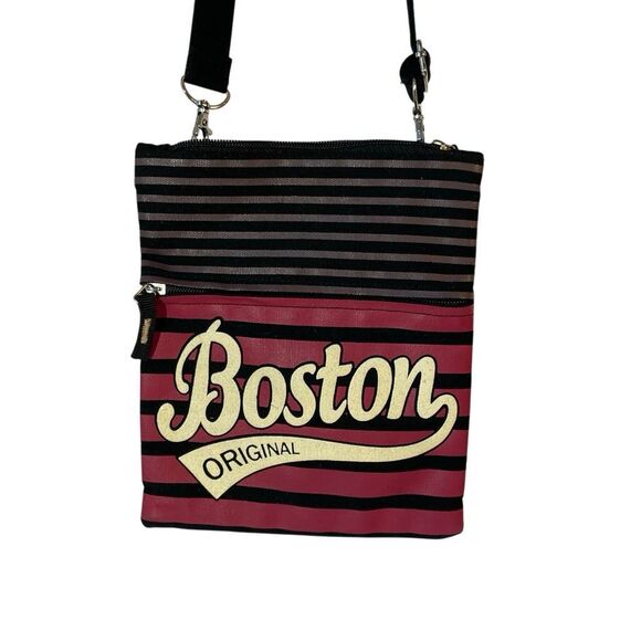 Robin Ruth Crossbody Boston Bag. destination, travel, hobo - Picture 5 of 16